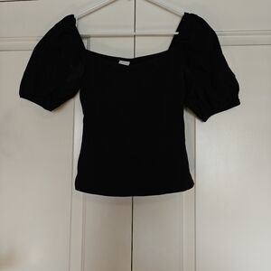 Black Square Neck Puff Sleeved Top